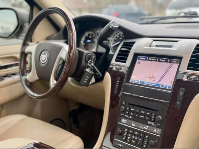 used 2013 Cadillac Escalade ESV car, priced at $11,995