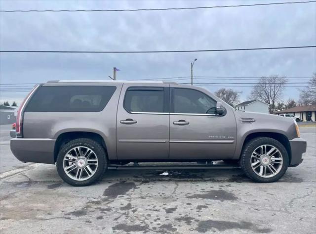 used 2013 Cadillac Escalade ESV car, priced at $11,995