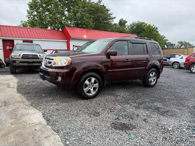 used 2011 Honda Pilot car, priced at $3,995