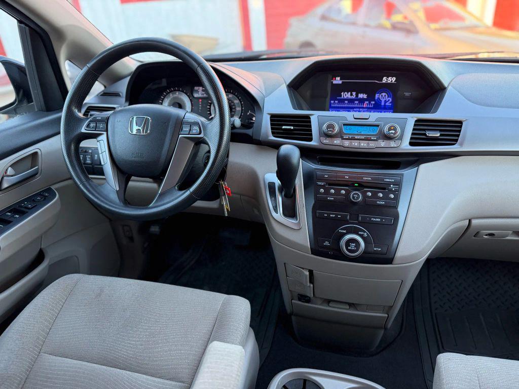 used 2013 Honda Odyssey car, priced at $7,995