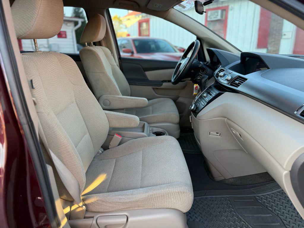 used 2013 Honda Odyssey car, priced at $7,995