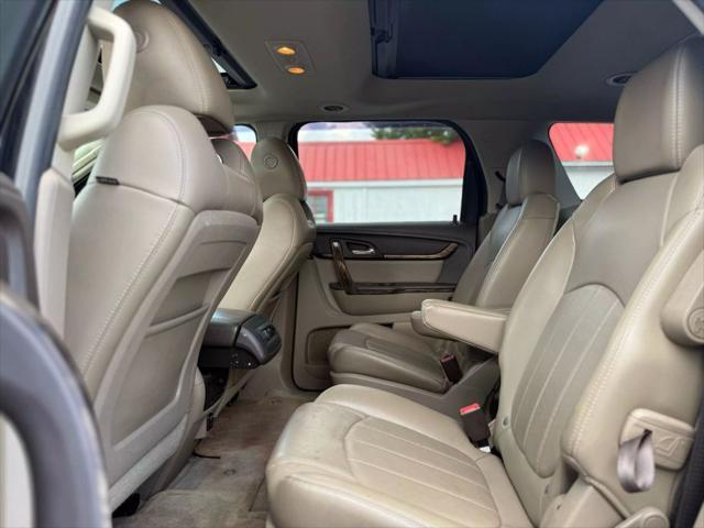 used 2015 GMC Acadia car, priced at $9,995