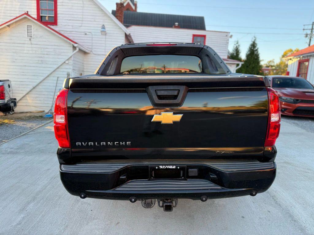 used 2012 Chevrolet Avalanche car, priced at $8,995