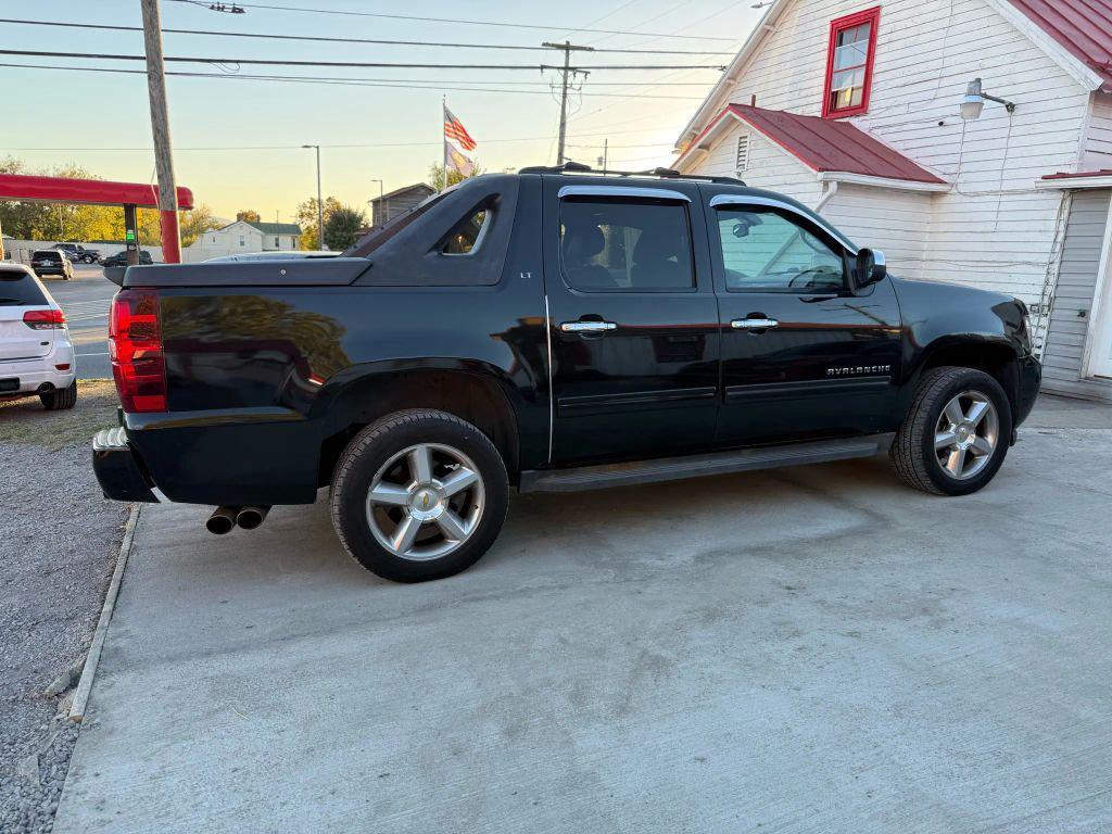 used 2012 Chevrolet Avalanche car, priced at $8,995