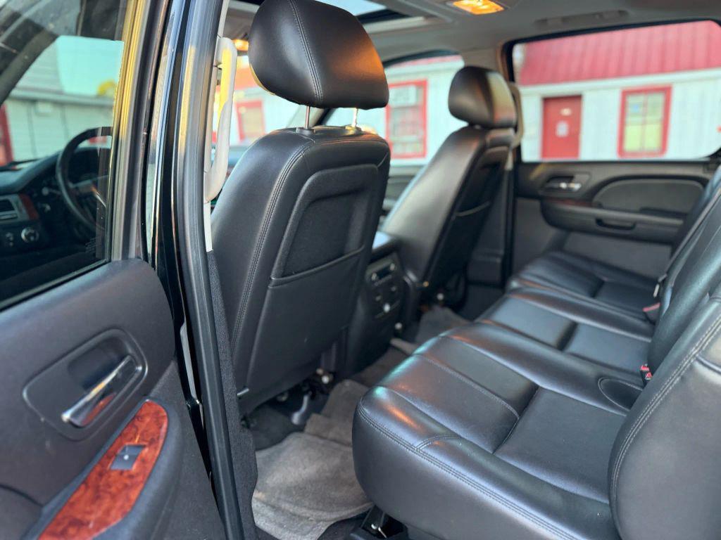 used 2012 Chevrolet Avalanche car, priced at $8,995