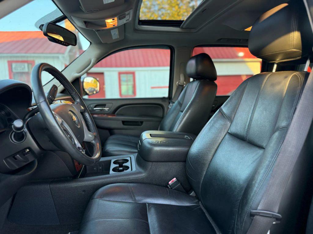 used 2012 Chevrolet Avalanche car, priced at $8,995