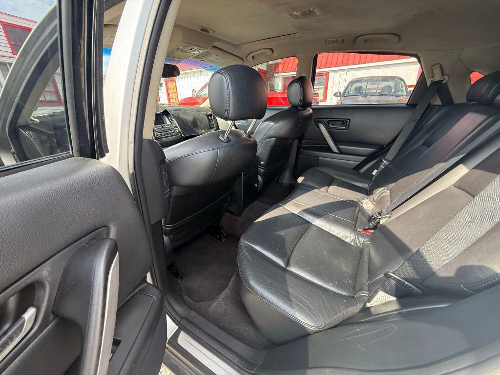 used 2004 INFINITI FX35 car, priced at $2,995