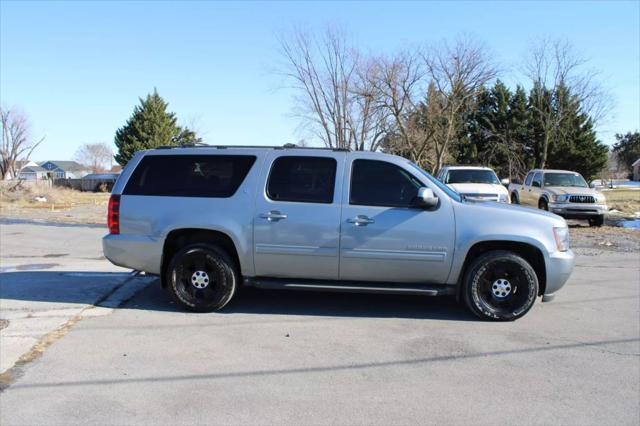 used 2013 Chevrolet Suburban car, priced at $10,995