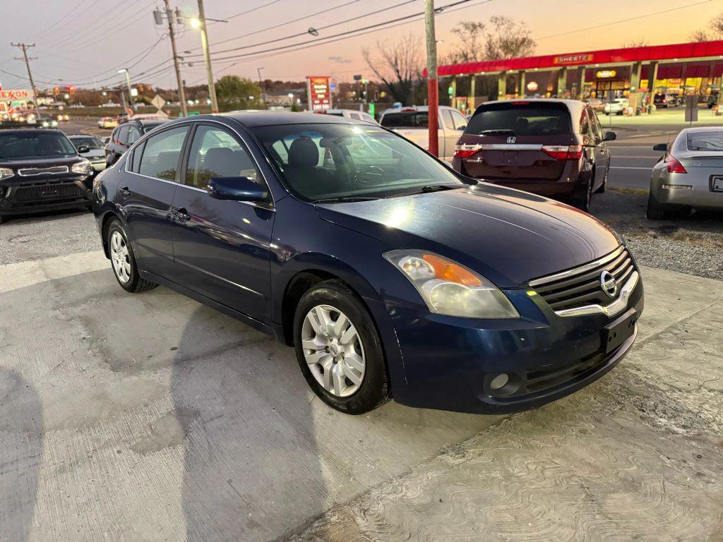 used 2009 Nissan Altima car, priced at $2,995