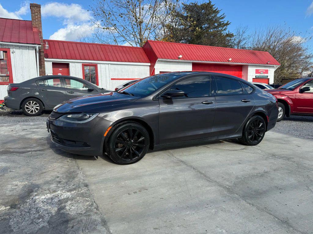 used 2015 Chrysler 200 car, priced at $3,495