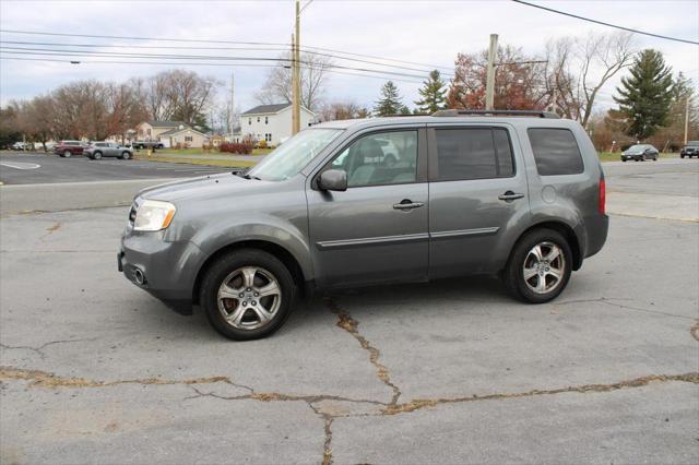 used 2013 Honda Pilot car, priced at $9,995