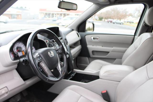 used 2013 Honda Pilot car, priced at $9,995