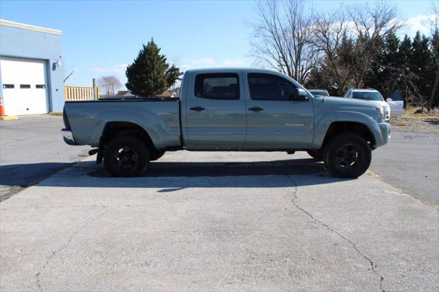 used 2006 Toyota Tacoma car, priced at $13,995