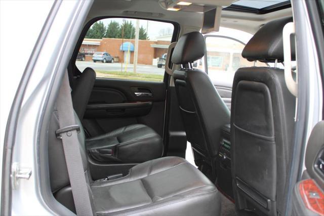 used 2014 Cadillac Escalade car, priced at $12,995