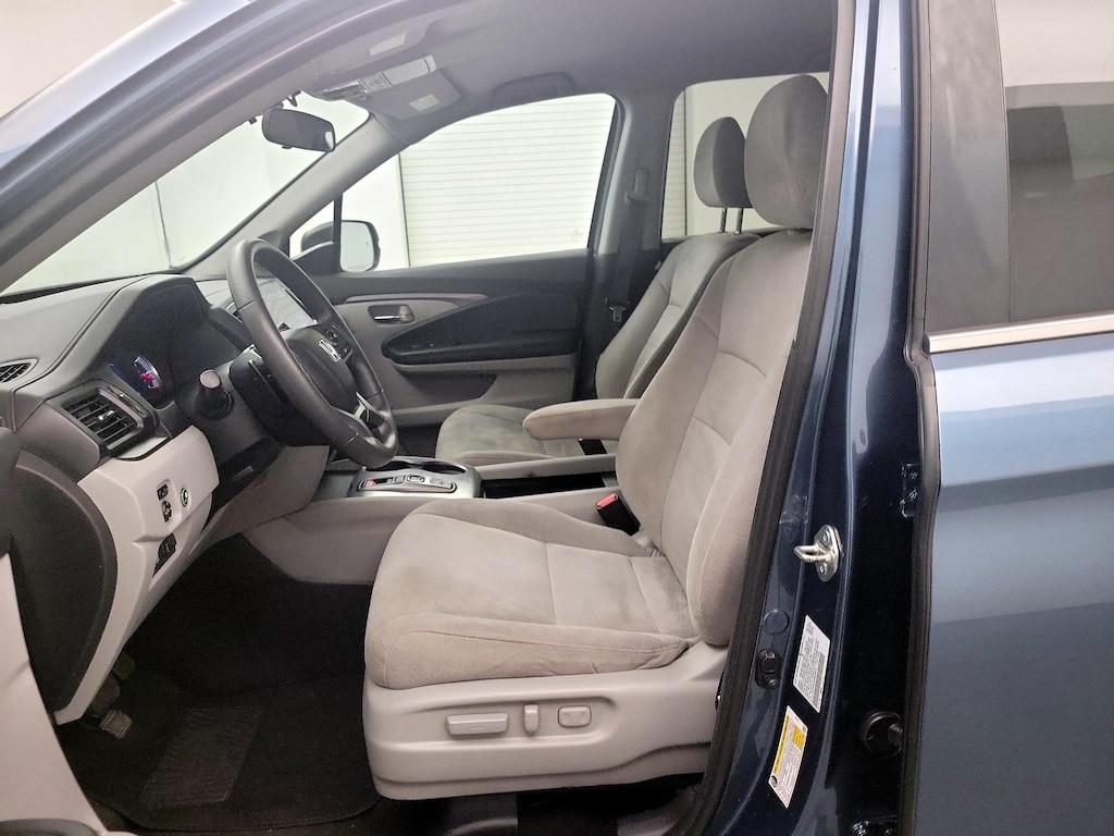 used 2021 Honda Pilot car, priced at $27,998