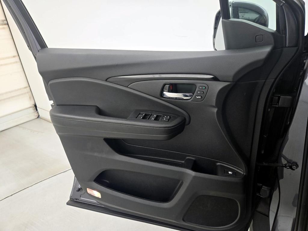 used 2020 Honda Ridgeline car, priced at $30,998