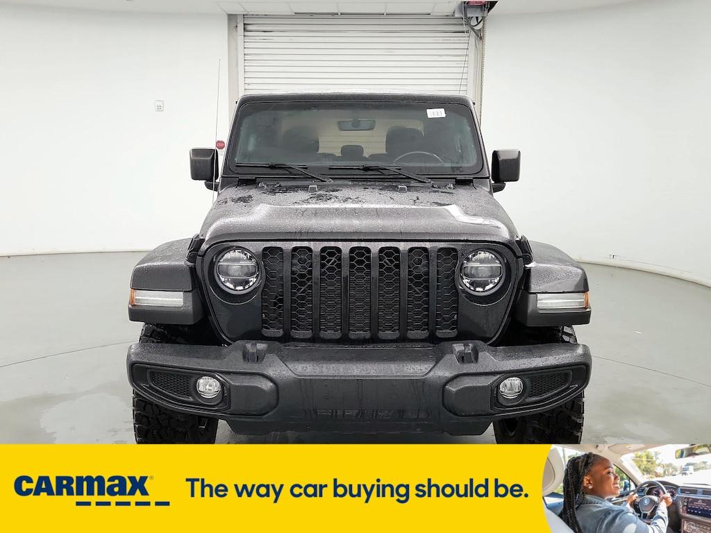 used 2021 Jeep Gladiator car, priced at $33,998