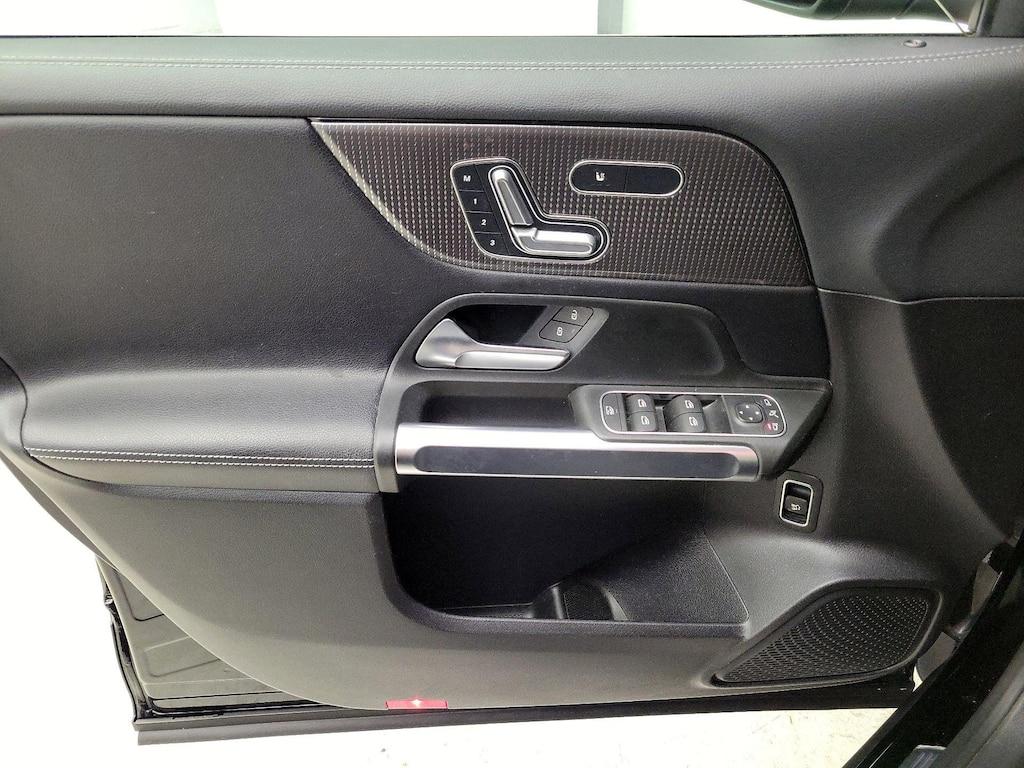 used 2021 Mercedes-Benz GLB 250 car, priced at $31,998