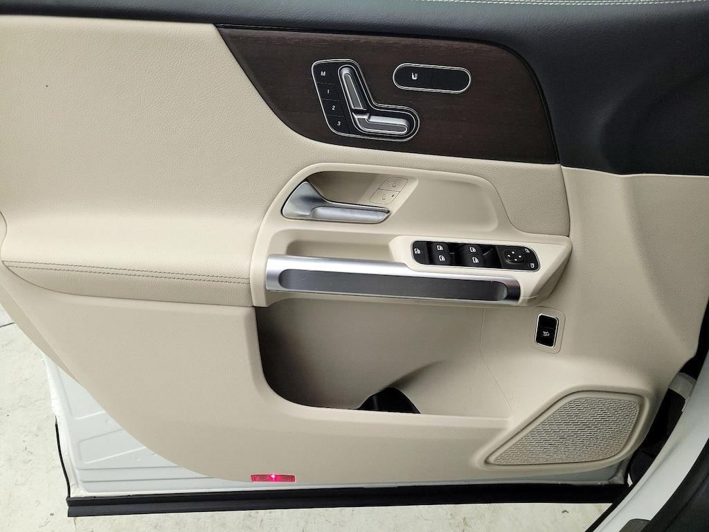 used 2022 Mercedes-Benz GLB 250 car, priced at $32,998