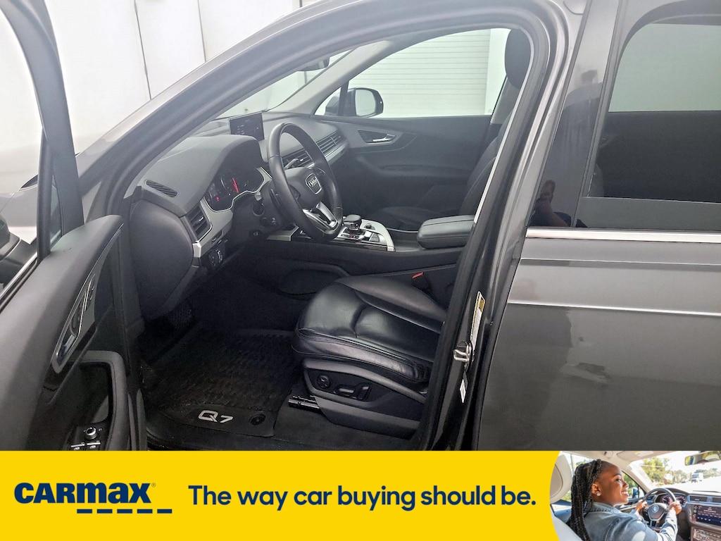 used 2019 Audi Q7 car, priced at $30,998