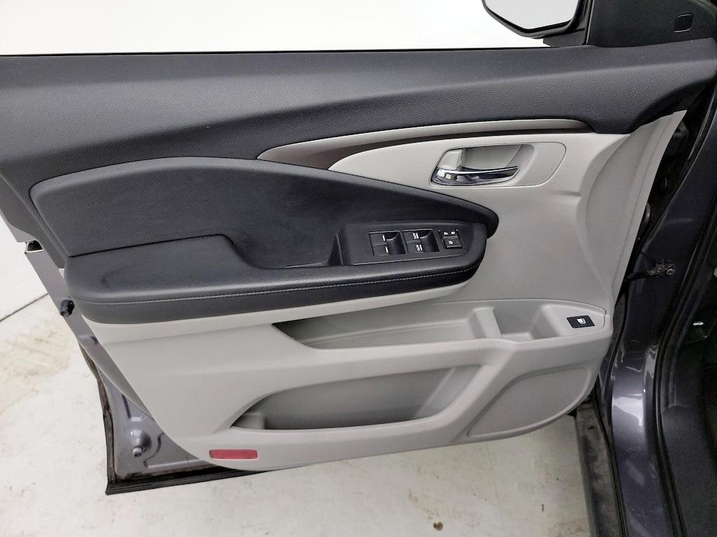 used 2019 Honda Pilot car, priced at $23,998