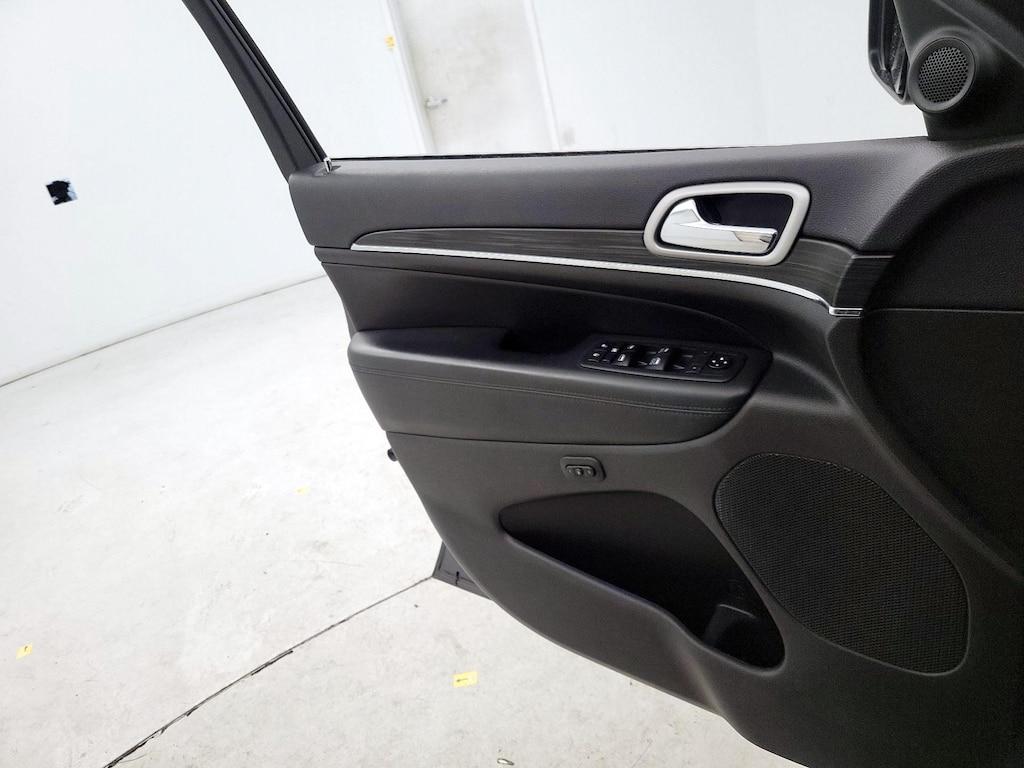 used 2020 Jeep Grand Cherokee car, priced at $23,998