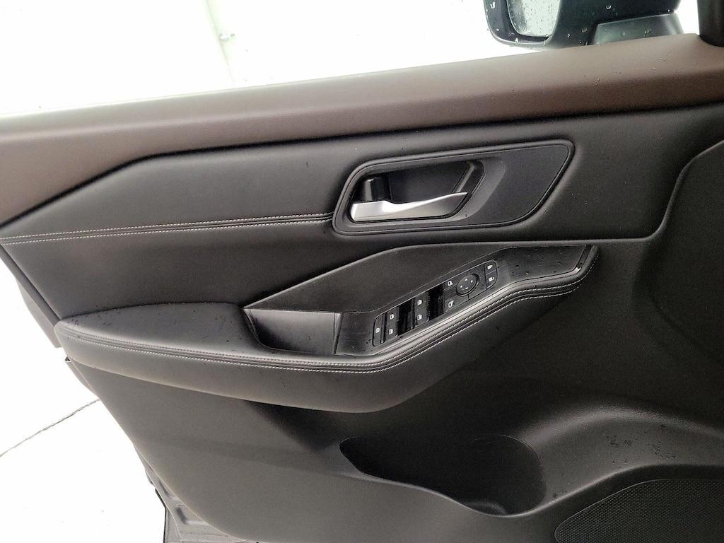 used 2023 Nissan Rogue car, priced at $24,998