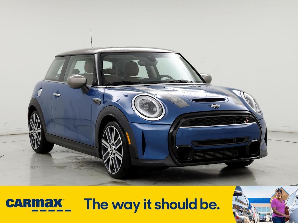 used 2022 MINI Hardtop car, priced at $24,998