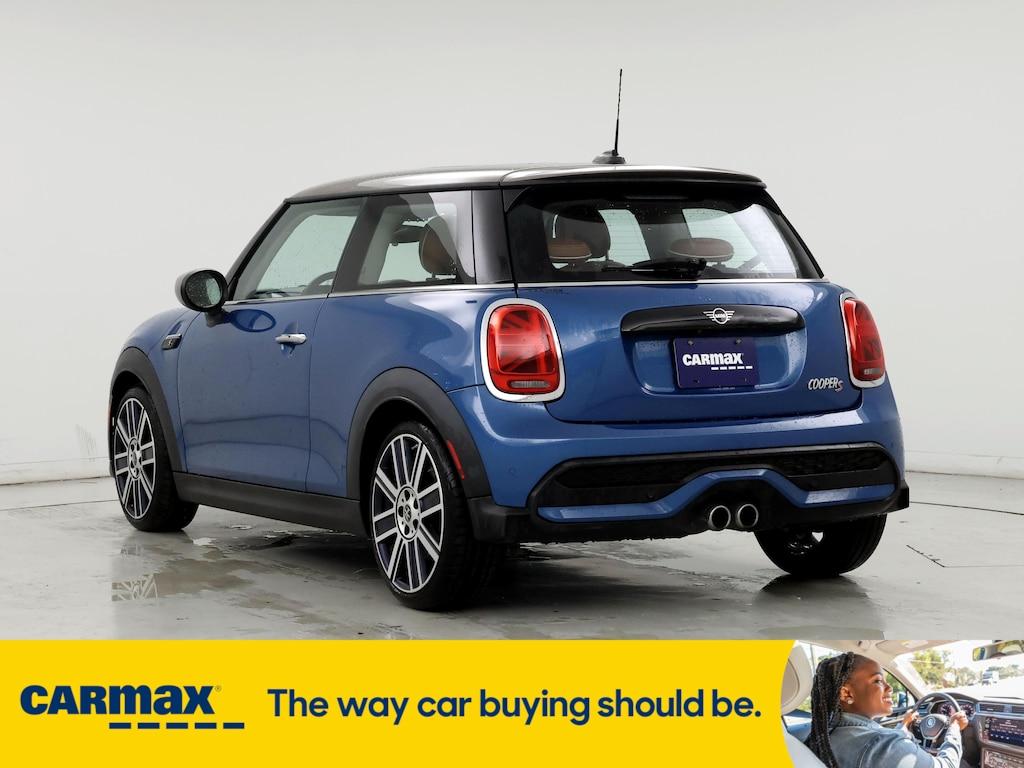 used 2022 MINI Hardtop car, priced at $24,998