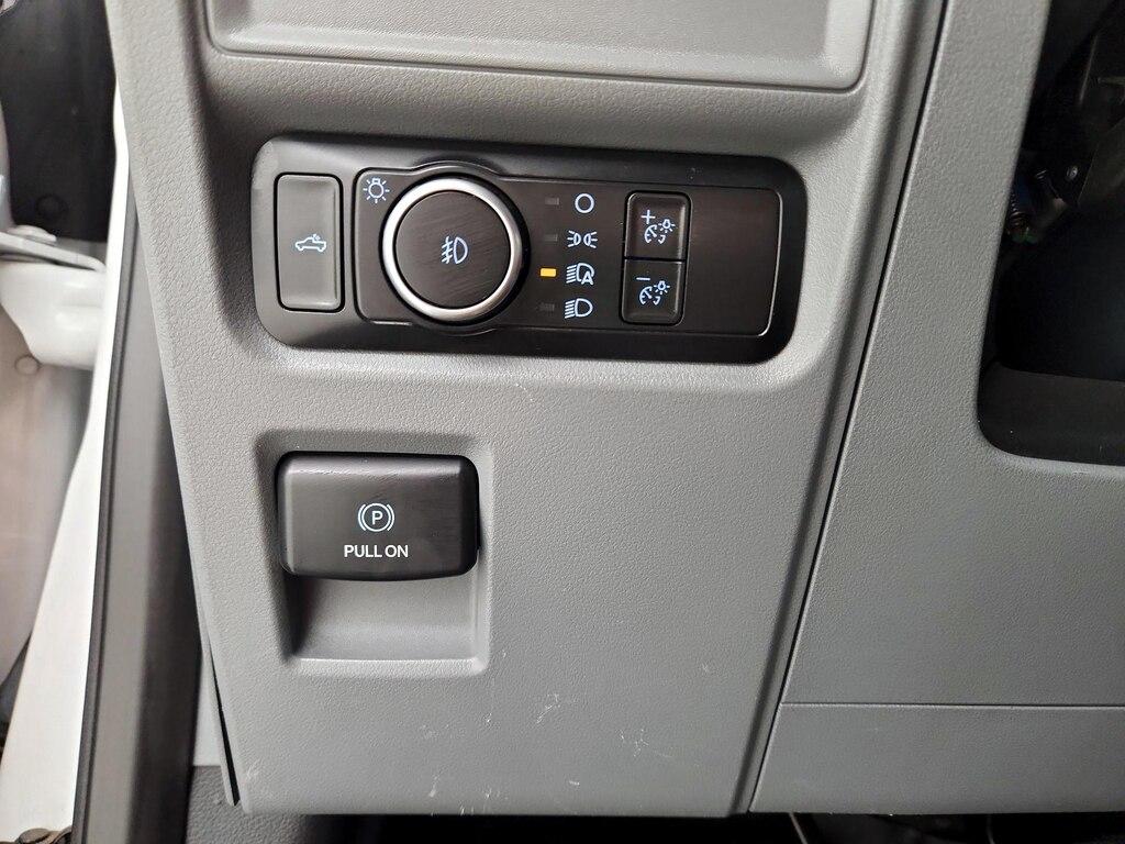 used 2022 Ford F-150 car, priced at $29,998