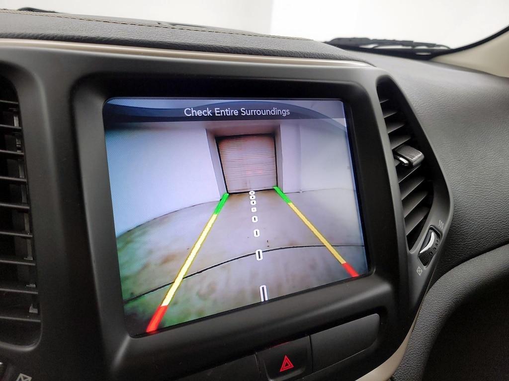 used 2016 Jeep Cherokee car, priced at $13,599