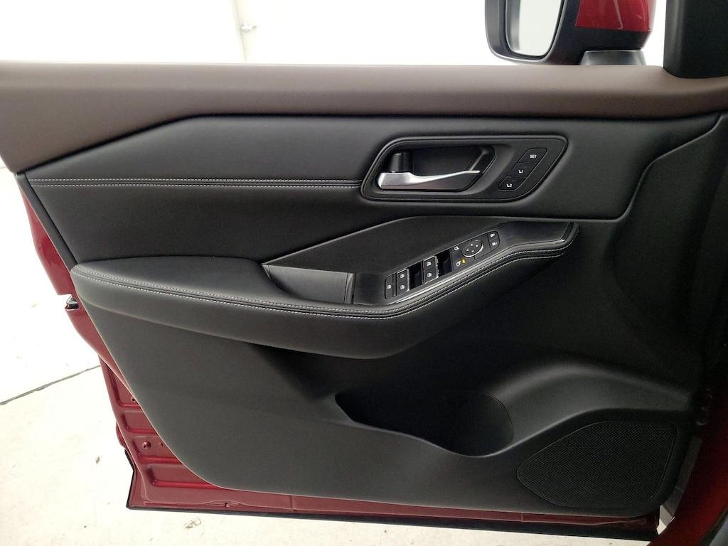 used 2023 Nissan Rogue car, priced at $26,998