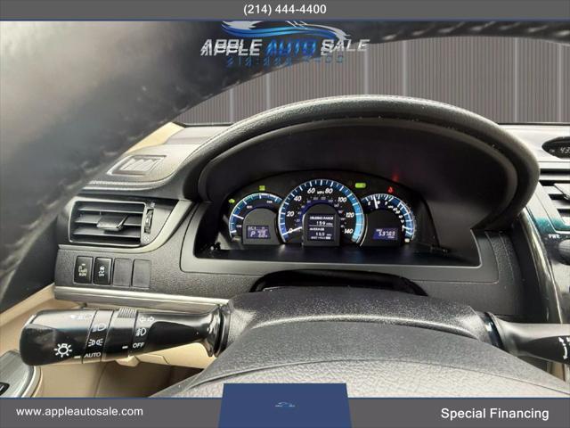 used 2014 Toyota Camry Hybrid car, priced at $11,900