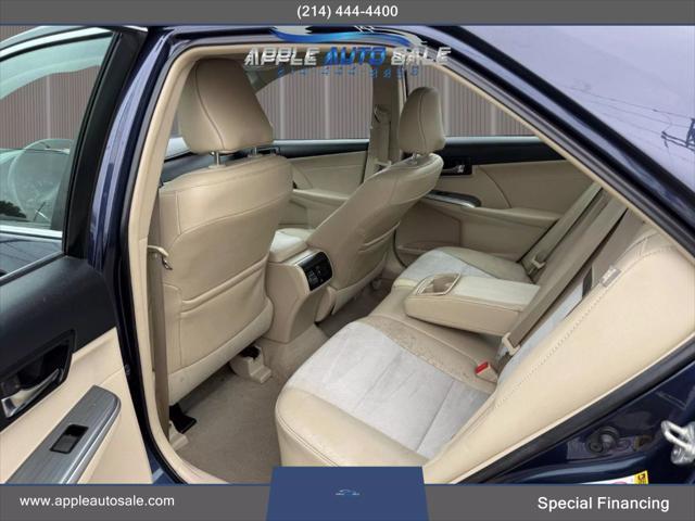 used 2014 Toyota Camry Hybrid car, priced at $11,900