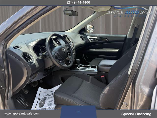 used 2020 Nissan Pathfinder car, priced at $14,900