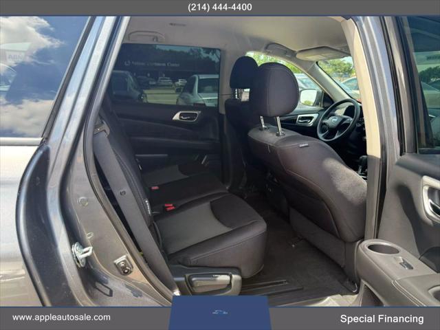used 2020 Nissan Pathfinder car, priced at $14,900