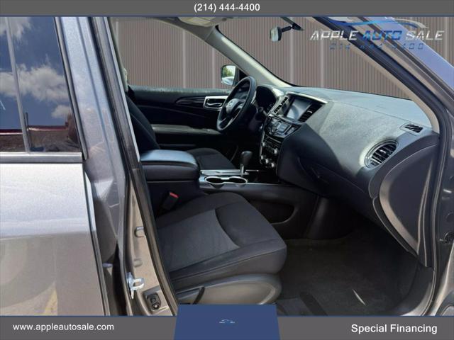 used 2020 Nissan Pathfinder car, priced at $14,900