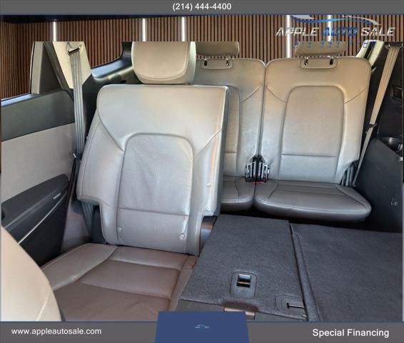 used 2013 Hyundai Santa Fe car, priced at $10,900