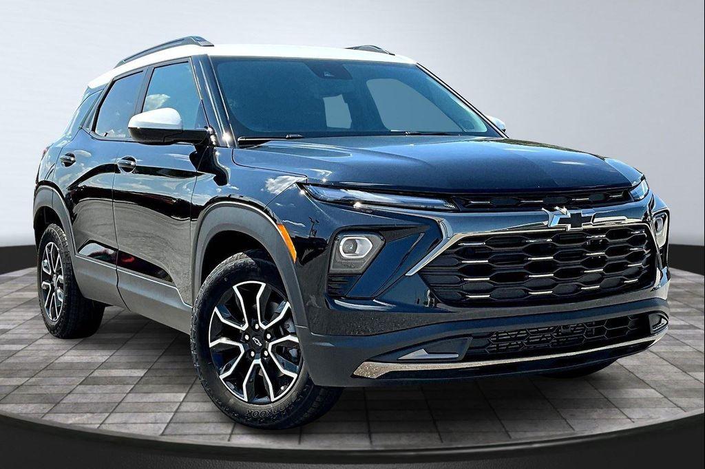 new 2025 Chevrolet TrailBlazer car, priced at $24,995