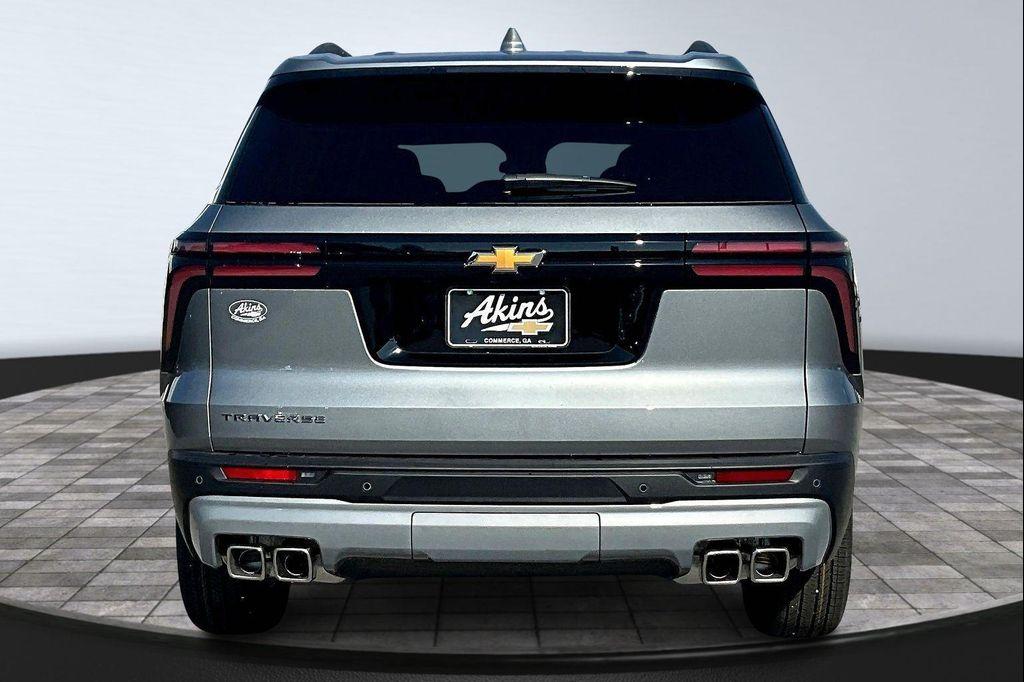 new 2026 Chevrolet Traverse car, priced at $41,069