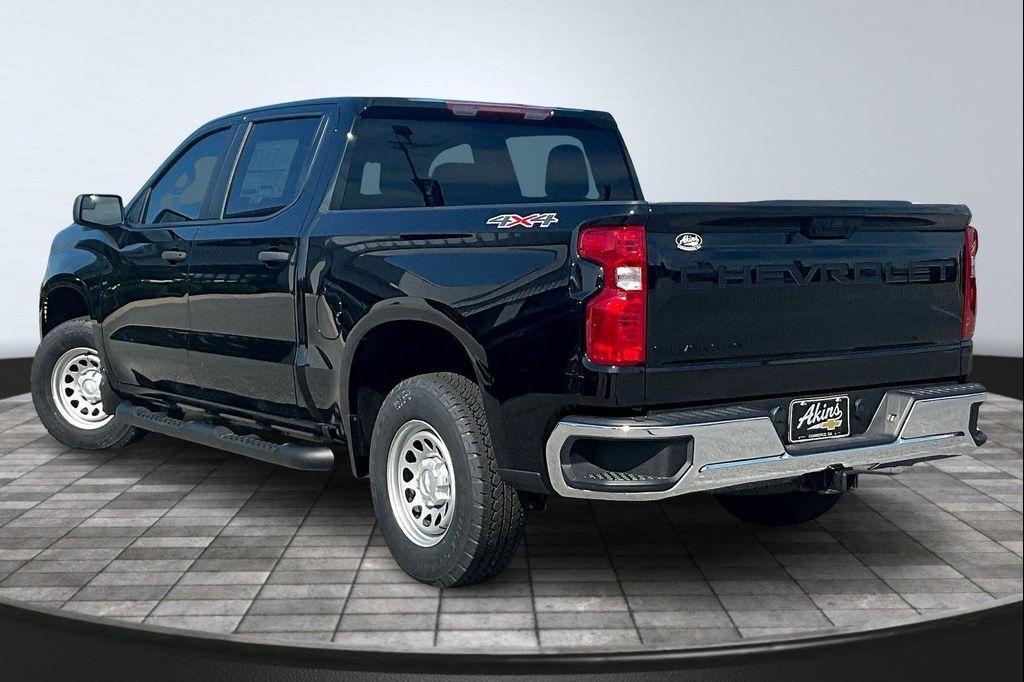 new 2025 Chevrolet Silverado 1500 car, priced at $42,050