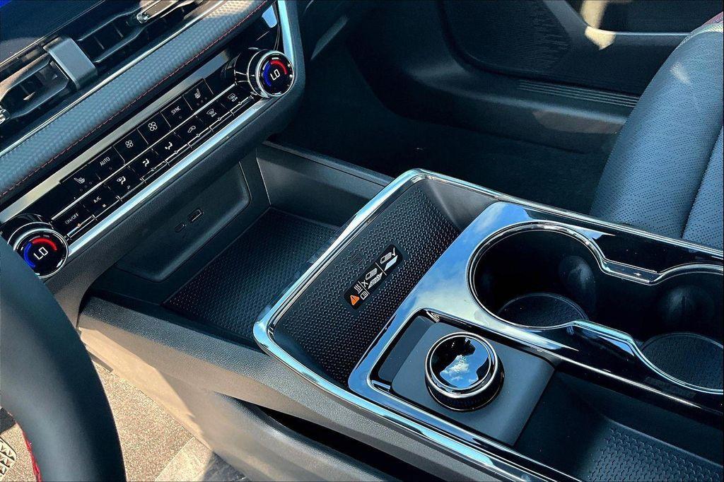 new 2026 Chevrolet Equinox car, priced at $38,669