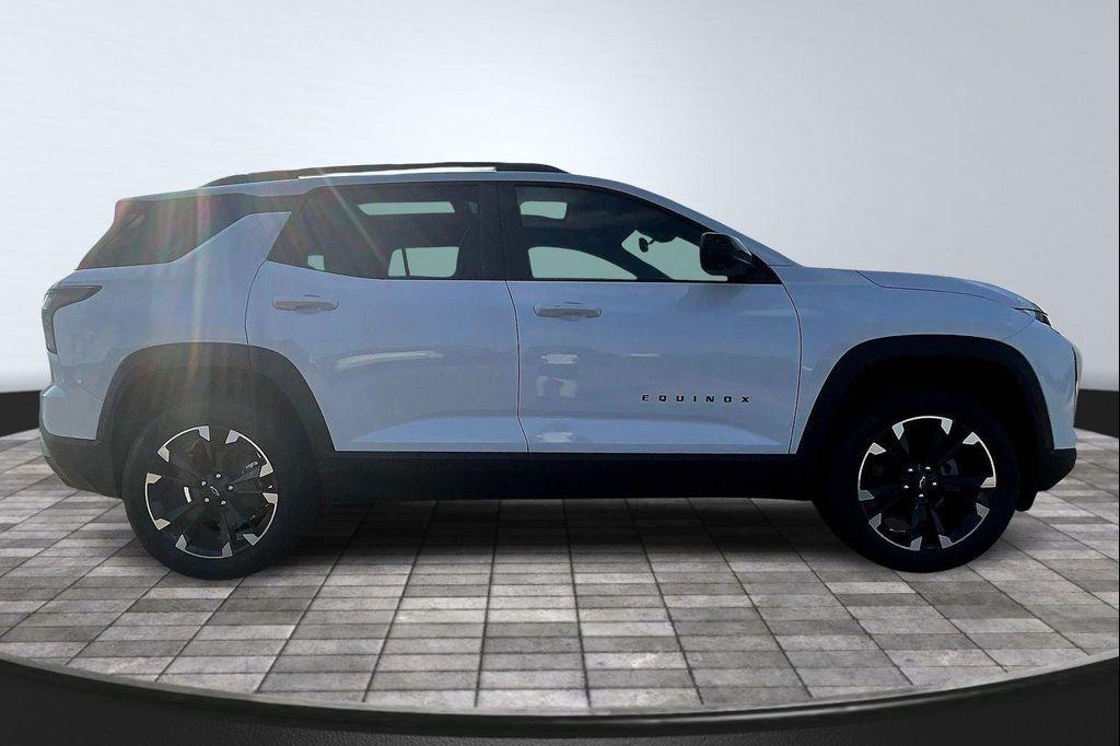new 2026 Chevrolet Equinox car, priced at $38,669