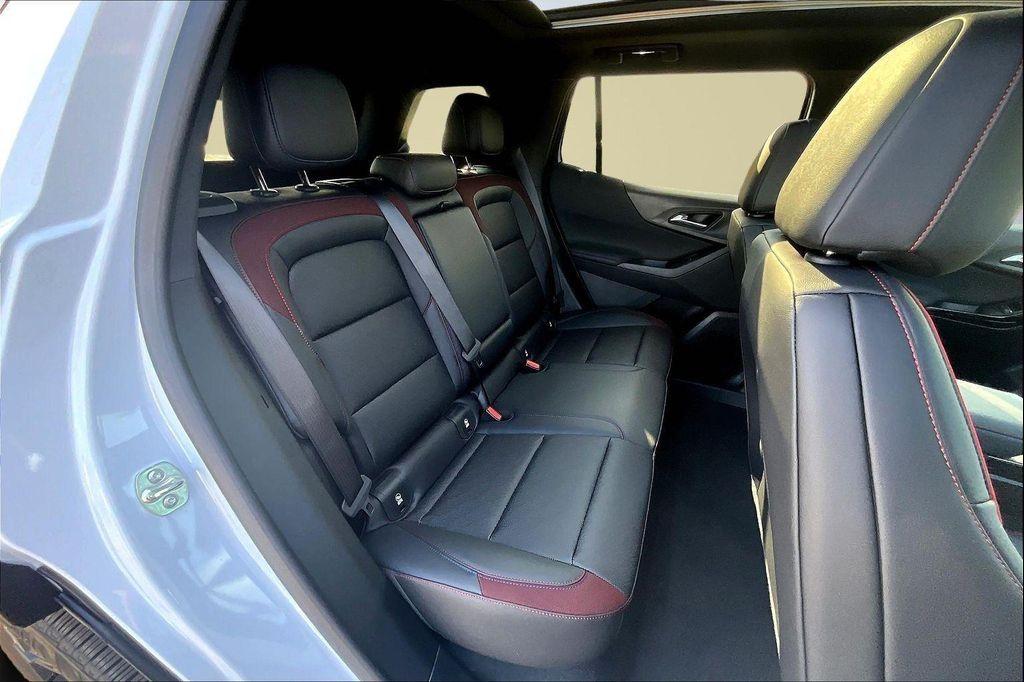 new 2026 Chevrolet Equinox car, priced at $38,669