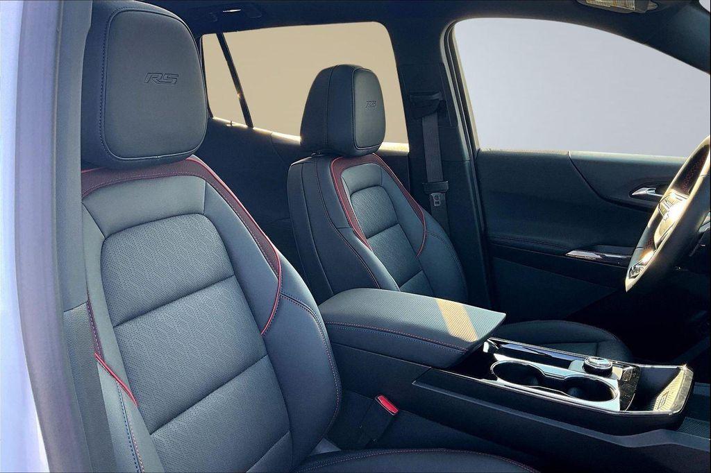 new 2026 Chevrolet Equinox car, priced at $38,669