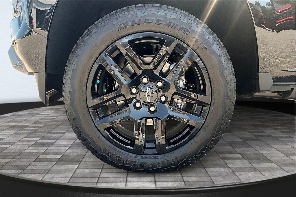 new 2025 Chevrolet Colorado car, priced at $47,090