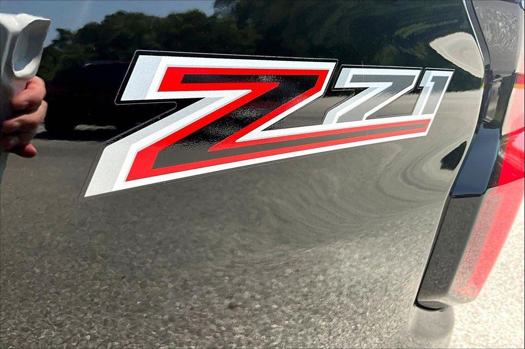 new 2025 Chevrolet Colorado car, priced at $47,090