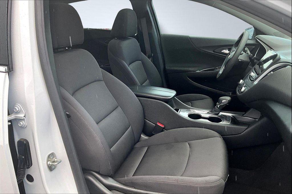 used 2024 Chevrolet Malibu car, priced at $18,991