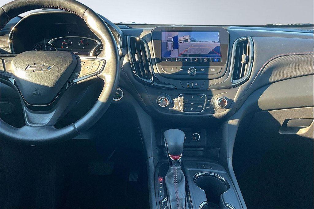 used 2022 Chevrolet Equinox car, priced at $21,991