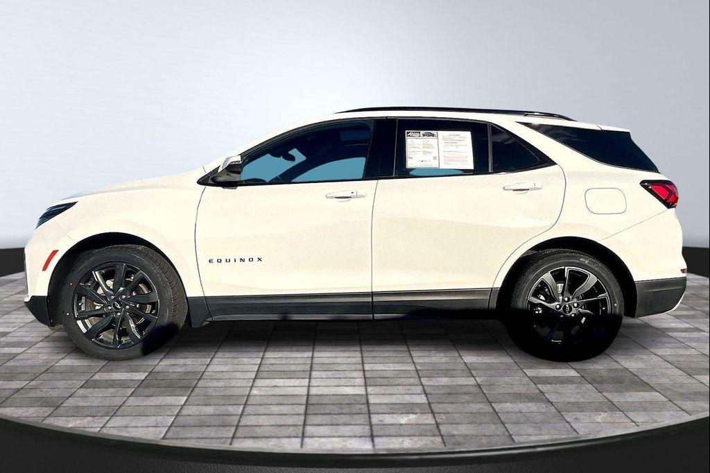 used 2022 Chevrolet Equinox car, priced at $21,991
